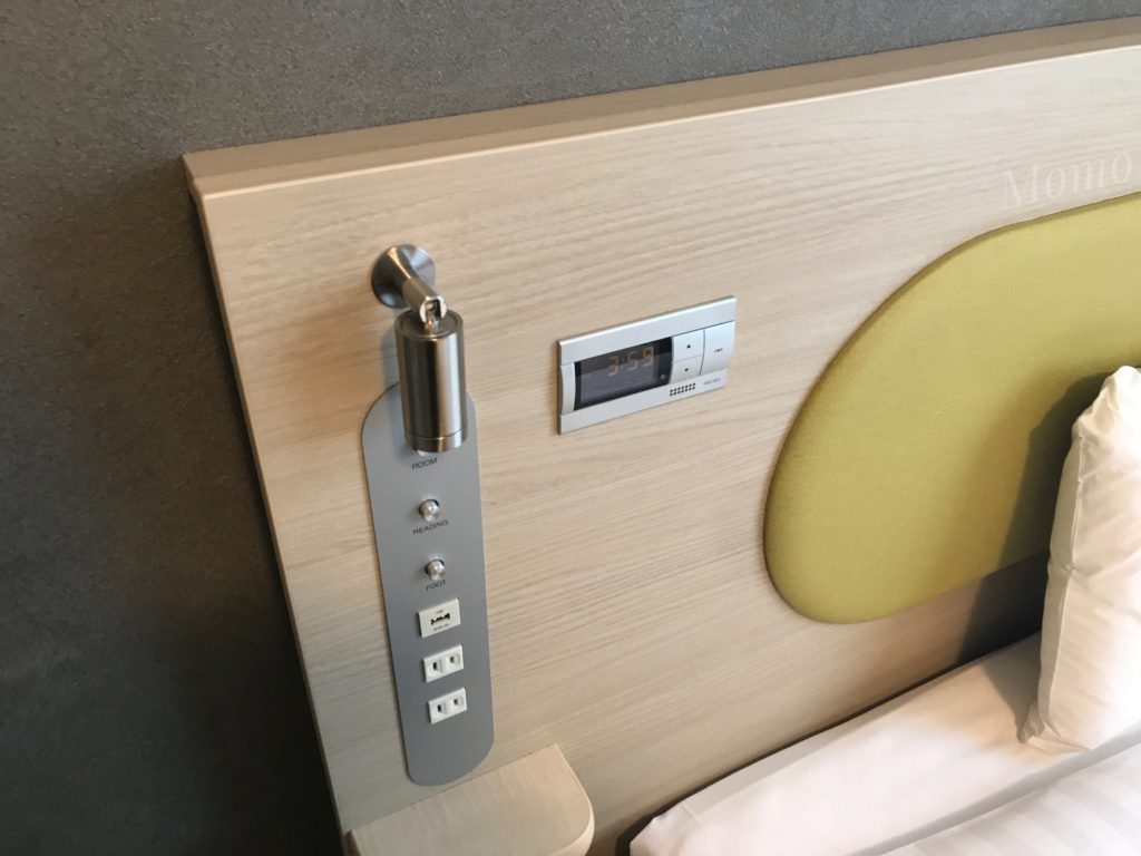 コンフォートホテル　USB ベッド