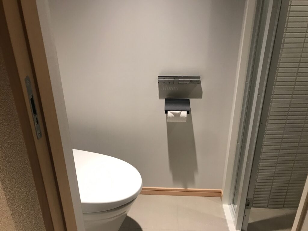 由縁　新宿　トイレ