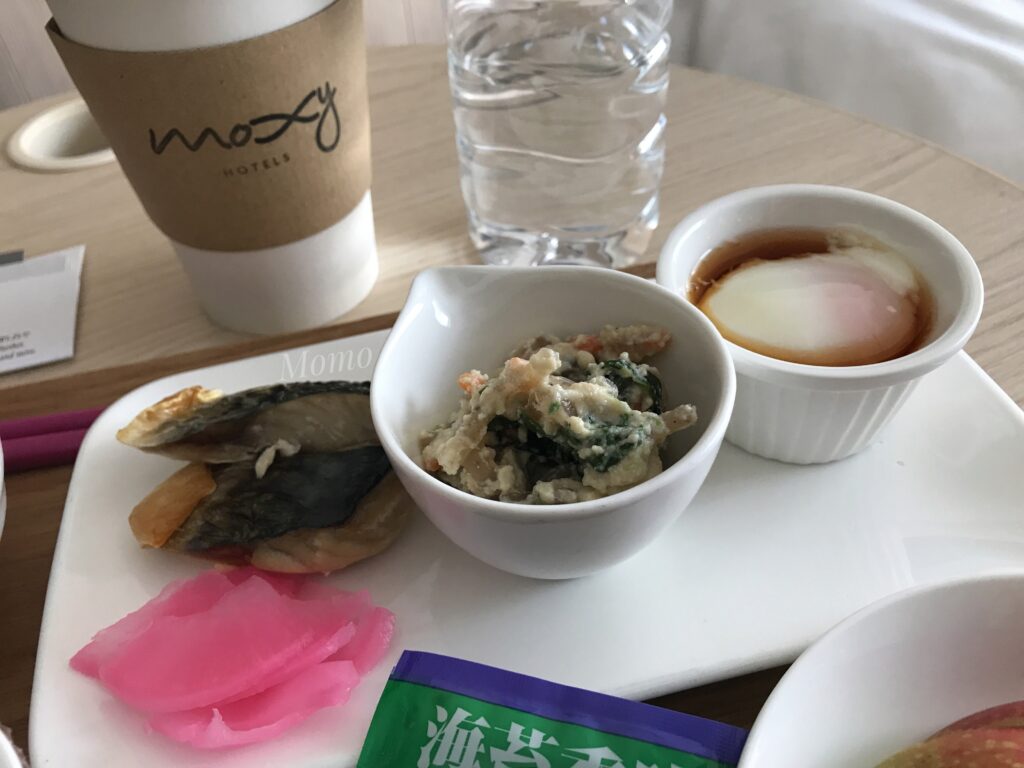 モクシー錦糸町　朝食メニュー　おかず