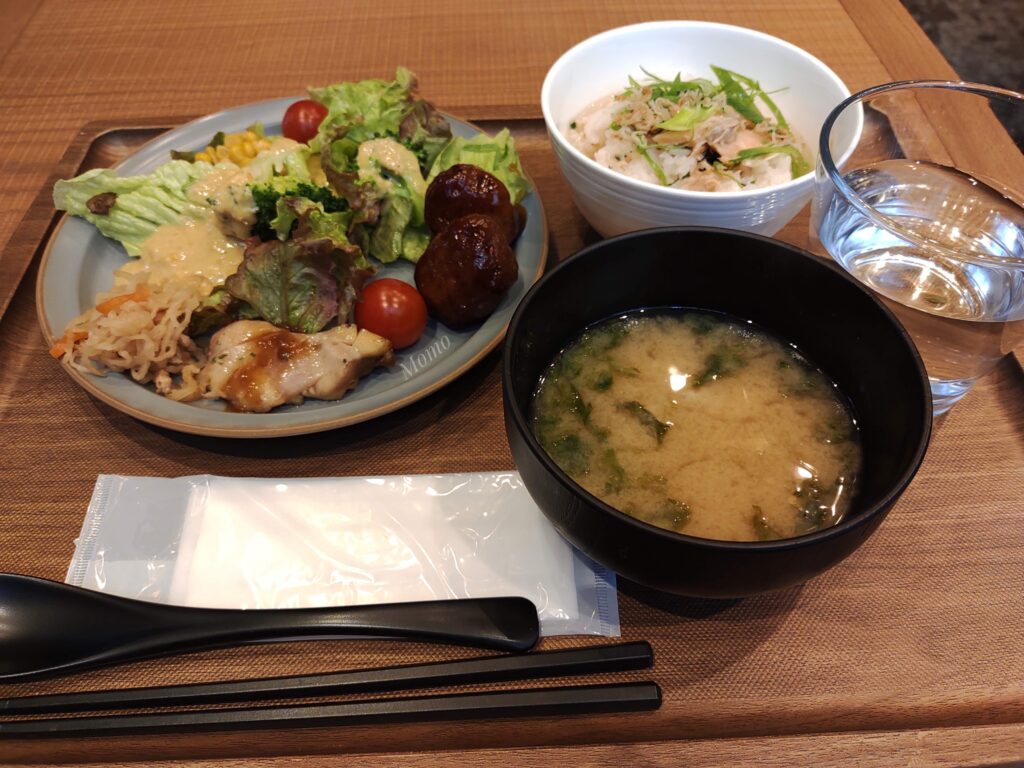 新宿　朝食　ブログ