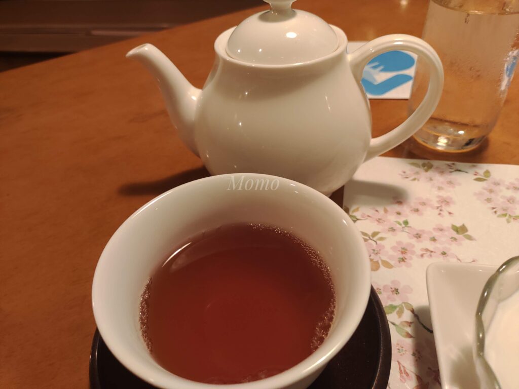 中国割烹旅館　掬水亭　お茶